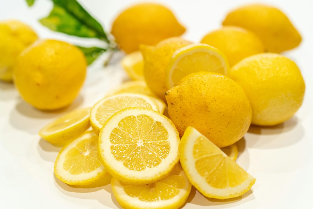citron na čištění trouby